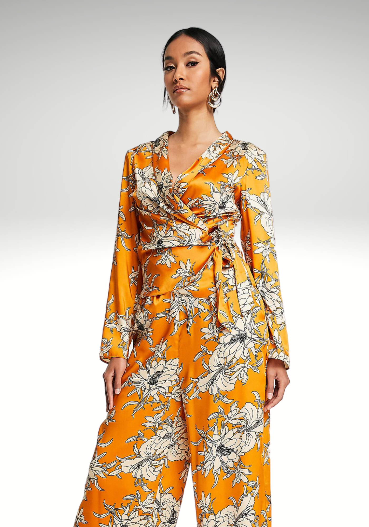 Ensemble satiné à fleurs