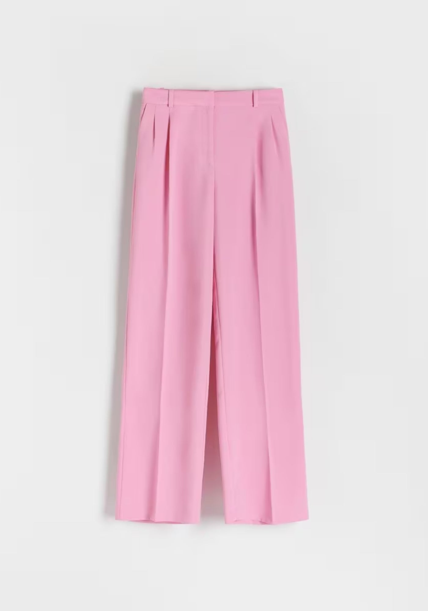 Pantalon à plis marqués
