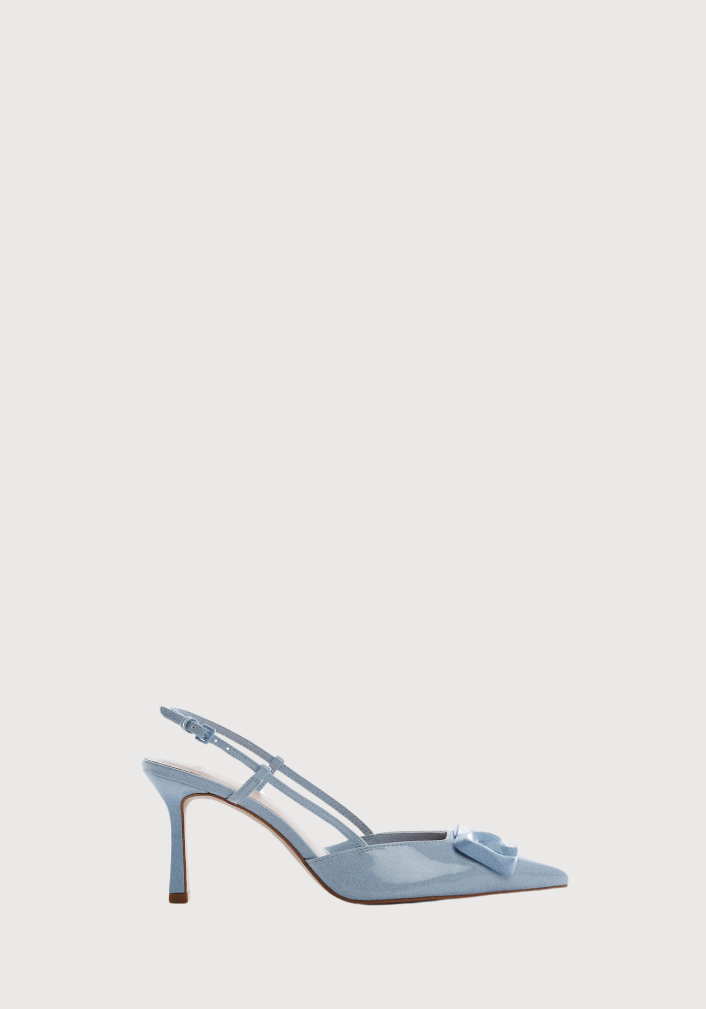 Chaussures à talons avec bride