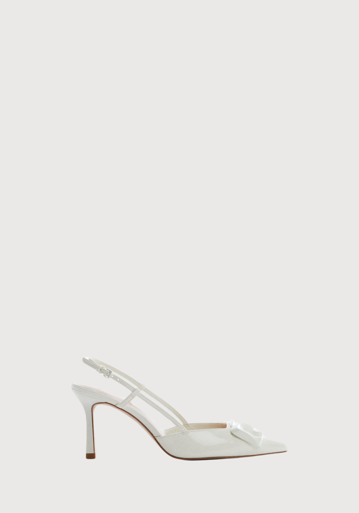 Chaussures à talons avec bride